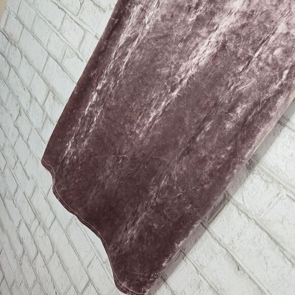 Velvet Legging tee - Picture 12 of 13